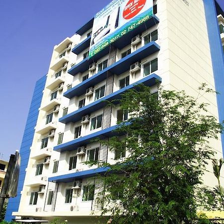 Cs Residence Bangkok Exterior photo